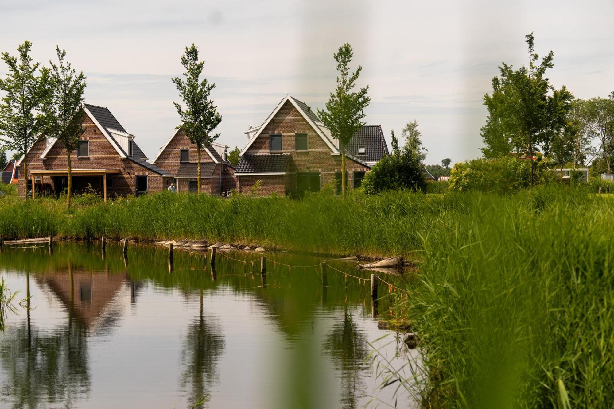 Waterdorp Burdaard Hotel Birdaard Exterior foto